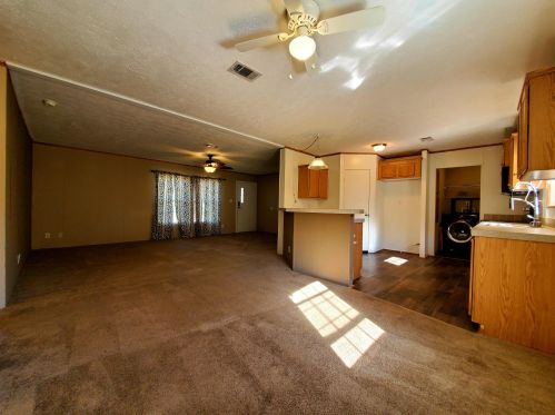 637 Lk Rosemary Ct, Defuniak Springs FL 32433-9628 exterior