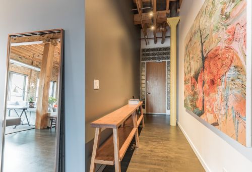 420 Grand Ave, Chicago IL  60654-3506 exterior