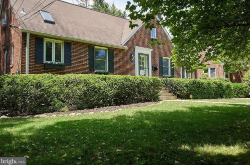 9933 Moss Ave, Silver Spring, MD 20901-2919