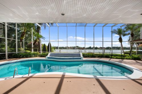 126 Spg Vly Loop, Altamonte Springs FL 32714-6509 exterior