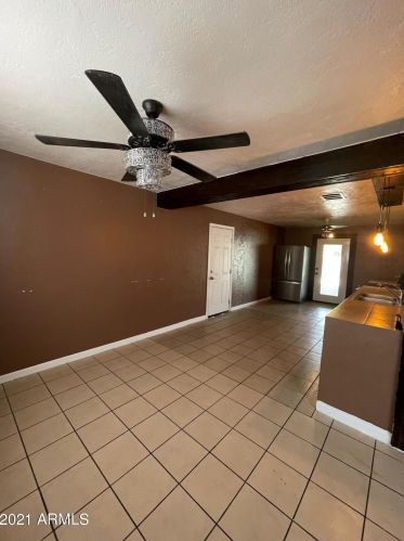 8806 30th Ave, Phoenix AZ  85051-3919 exterior