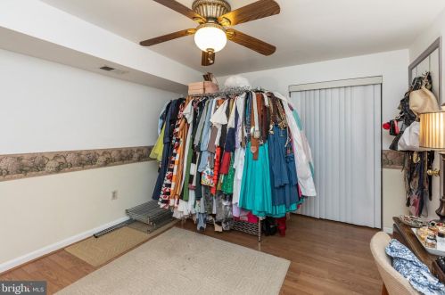 15 Hunters Gate Ct, Silver Spring MD 20904-1827 exterior