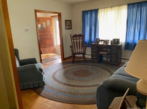 75 Orchard St, Wallingford CT 06492-4130 exterior