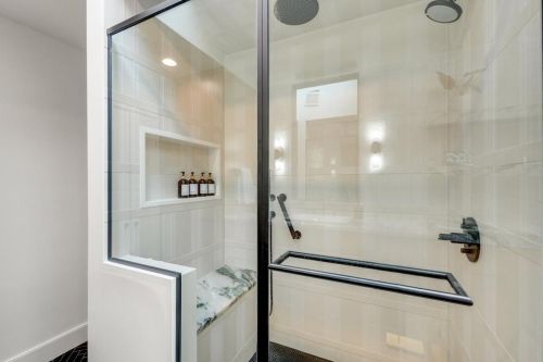 5642 Bent Tree Dr, Dallas TX 75248-2010 exterior