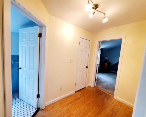 2414 Glenside Blvd, Meskegon MI 49441-3244 exterior