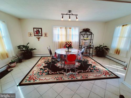 205 Baltimore Ave, Glen Burnie MD 21061-3852 exterior