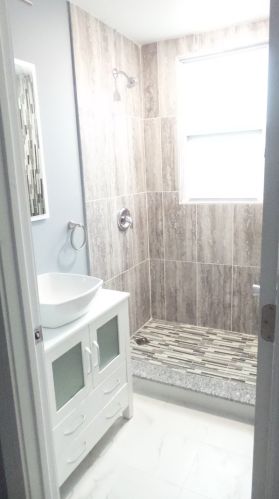 1311 97 Pl, Chicago IL 60617-4939 exterior