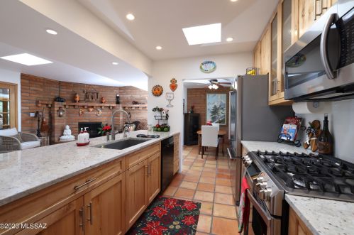 1202 Chula Vista Rd, Tucson AZ  85704-3008 exterior