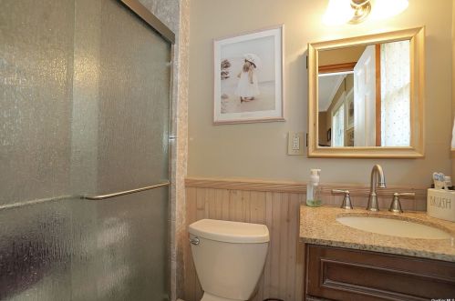 45 Grissom Way, Hauppauge NY 11788-4418 exterior