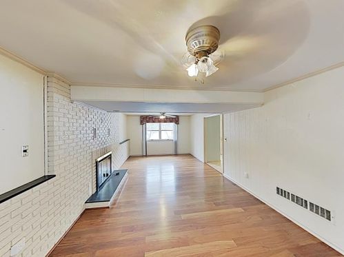 525 Dorseyville Rd, Pittsburgh PA  15238-1651 exterior