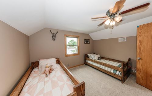 1322 89, Milwaukee WI 53214-2826 exterior