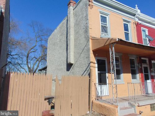 1225 Lansdowne Ave, Camden NJ 08104-1241 exterior