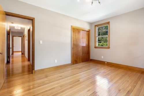 165 Chadwick St, North Andover MA 01845-1705 exterior