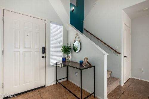 27613 25th Dr, Phoenix AZ  85085-4724 exterior