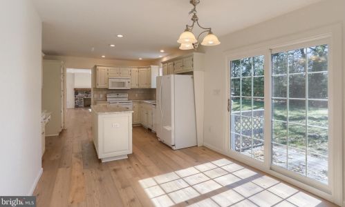 850 Zermatt Dr, Hummelstown PA  17036-9706 exterior