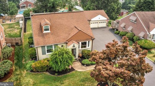 354 Vly Vw Rd, Media PA 19064-2616 exterior