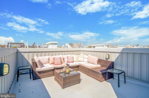 2649 Collins St, Philadelphia PA  19125-1408 exterior