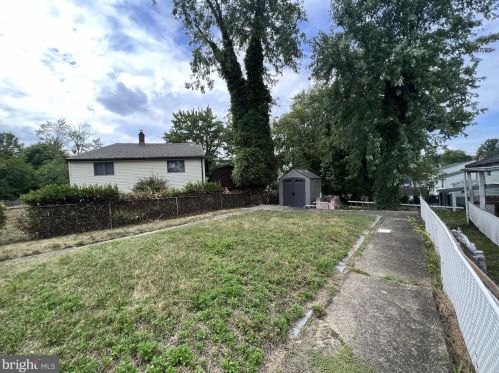 101 Ava Ave, Somerdale NJ 08083-1701 exterior