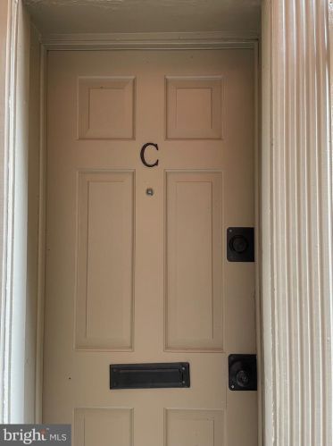 623 American St, Philadelphia PA 19147-2303 exterior