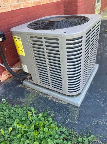 11805 Ridgeway Ave, Chicago IL 60659-1116 exterior