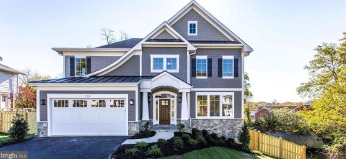 6208 Kellogg Dr, Mc Lean VA  22101-3121 exterior