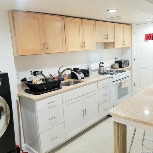 530 Van Nest Ave, Bronx NY 10462-3508 exterior