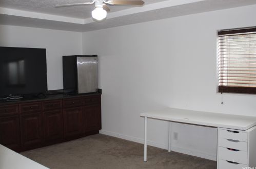 695 8800, Sandy UT 84070-1748 exterior