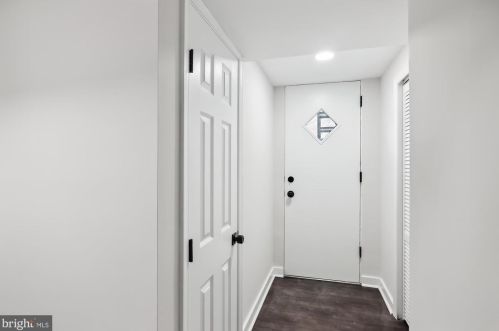 4963 12 St, Washington DC 20003-1414 exterior