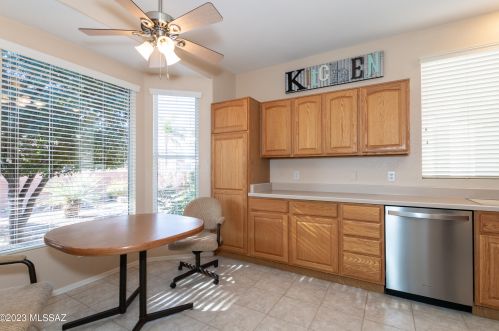 7655 Summer Scene Dr, Tucson AZ  85743-5184 exterior