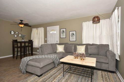 8100 Lancaster Ave, Milwaukee WI  53218-3652 exterior