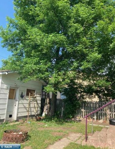 21 Harvey St, Ely MN 55731-1243 exterior