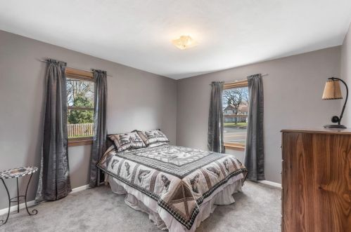 2580 17th Ave, Saint Paul MN  55109-1815 exterior