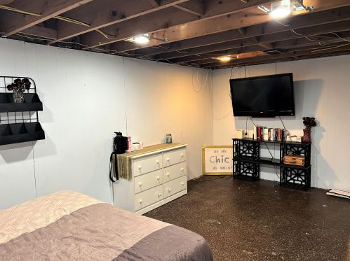 1425 Poulson Rd, Meskegon MI exterior