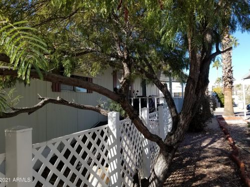 1705 Charleston Ave, Phoenix AZ 85023-1218 exterior