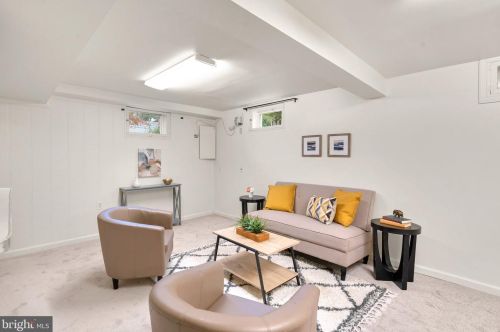 510 Deerfield Ave, Silver Spring MD 20910-5507 exterior