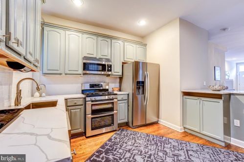 1434 F St, Washington DC 20002-4530 exterior