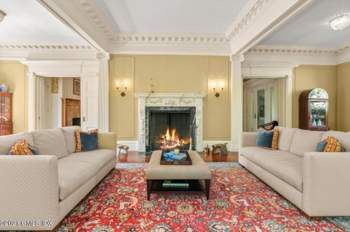 1 North St, Greenwich CT 06831-2701 exterior