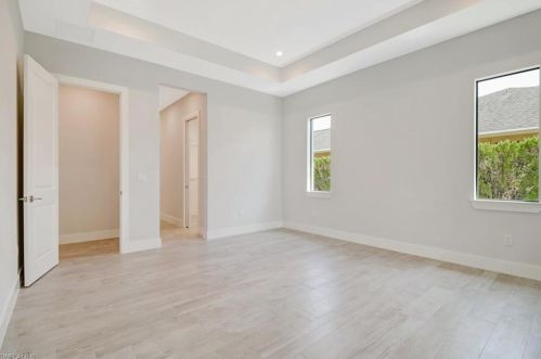 883 2 St, Naples FL 34113-9376 exterior