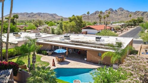 2440 Cinnabar Ave, Phoenix AZ 85020-1736 exterior