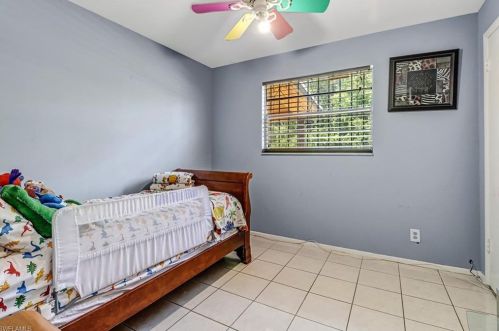 5278 Floridan Ave, Naples FL 34113-7896 exterior