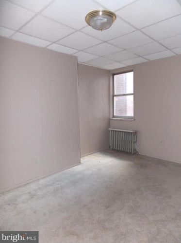 704 Christian St, Philadelphia PA 19147-3912 exterior