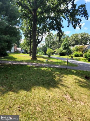 1531 Foster Rd, Silver Spring MD 20905-4028 exterior