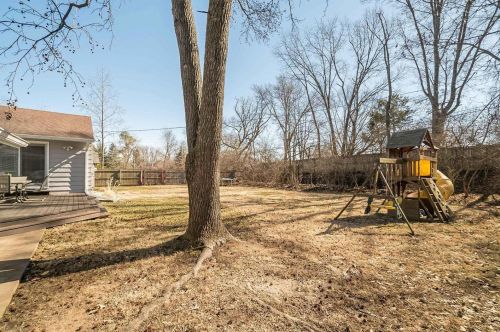 626 Pamela Ln, Saint Louis MO 63122-1108 exterior