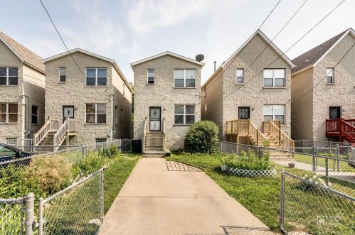 908 40, Chicago IL 60653-2803 exterior