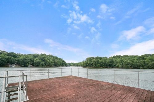 6372 Falcon Ln, Gainesville GA 30506-2429 exterior