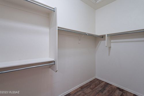 7675 Majestic Palm Ln, Tucson AZ 85756-6112 exterior