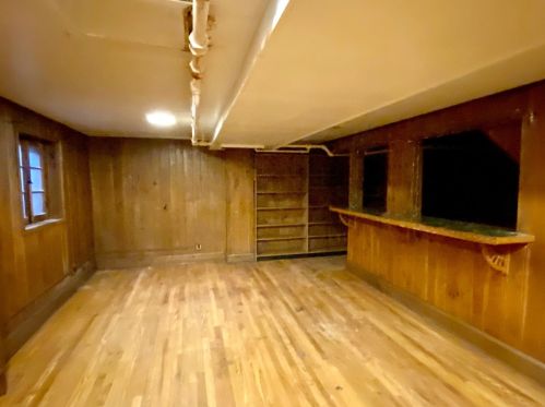 6100 Kilpatrick Ave, Chicago IL 60652-3516 exterior