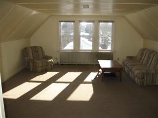 618 Green St, Champaign IL  61820-5056 exterior