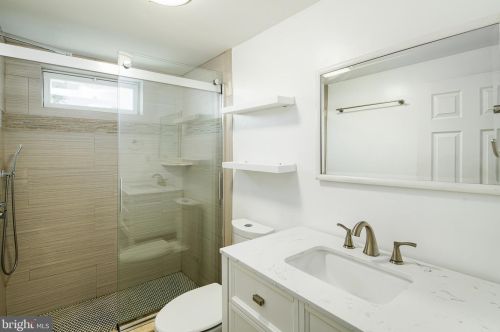 2645 Emerald St, Philadelphia PA 19134-2033 exterior