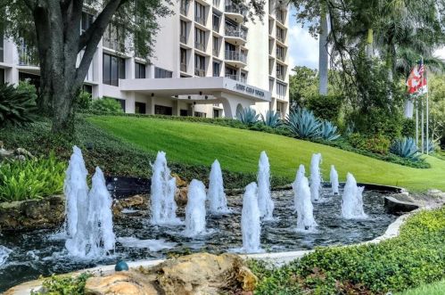 3301 Bayshore Blvd, Tampa FL  33629-8875 exterior